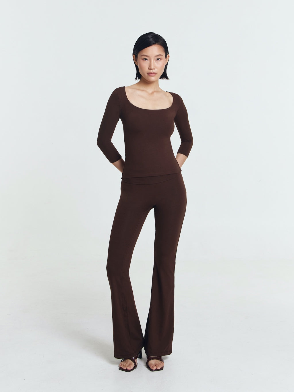 Laura Quarter Sleeve Scoop Neck Top