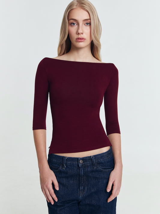 GOENA Melissa Quartersleeve Side Slit Boatneck Top