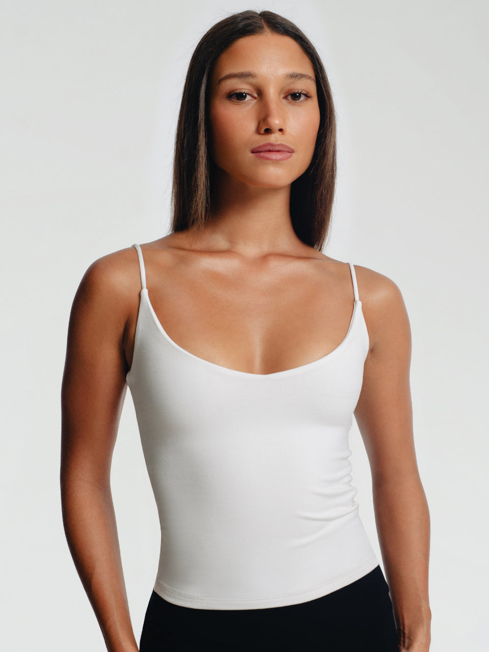 GOENA Sarah V Neck Strappy Tank Top