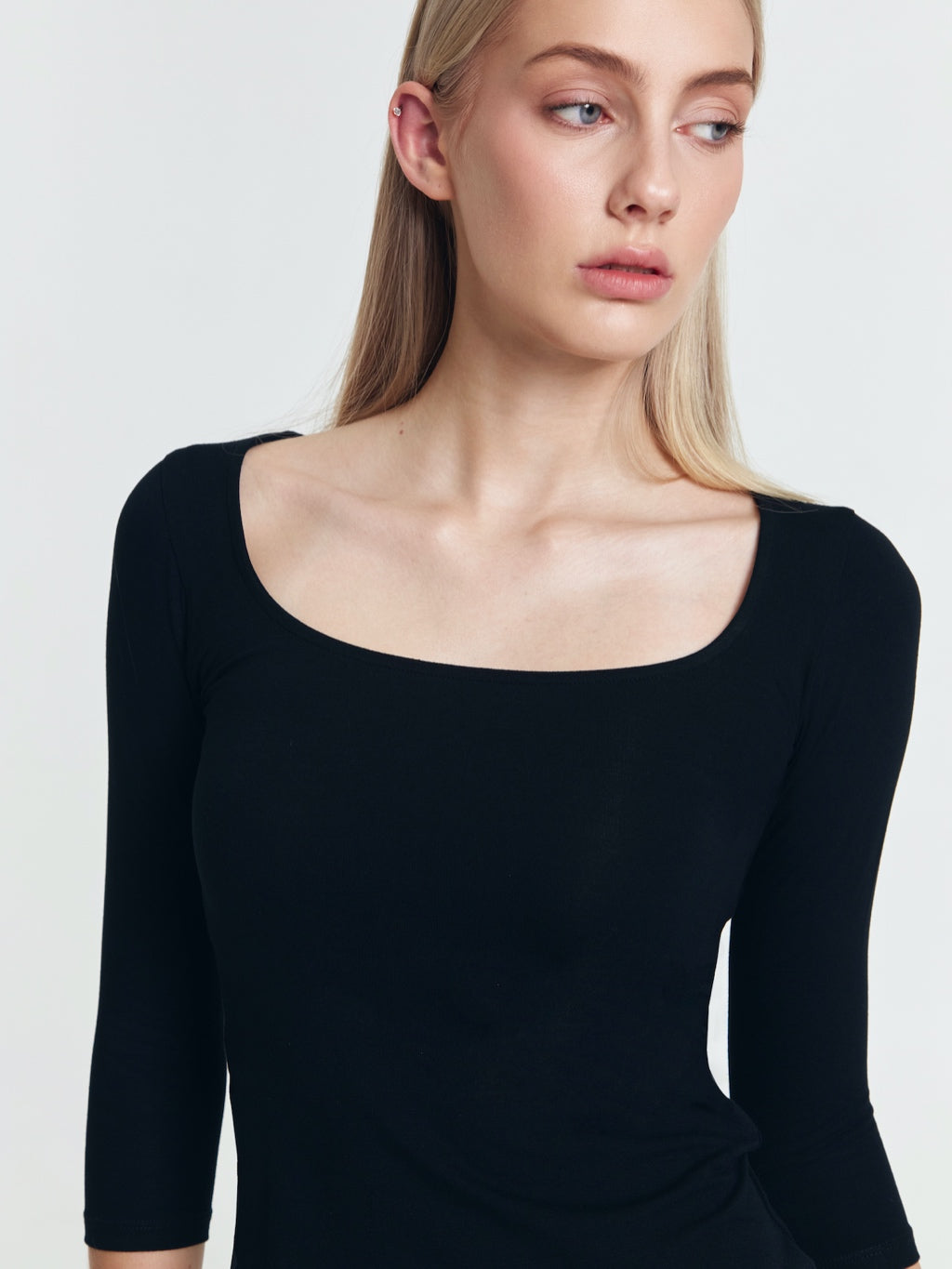 GOENA Laura Quartersleeve Scoop Neck Top