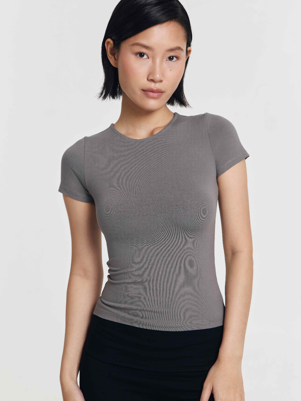 GOENA Norah Fitted T-Shirt