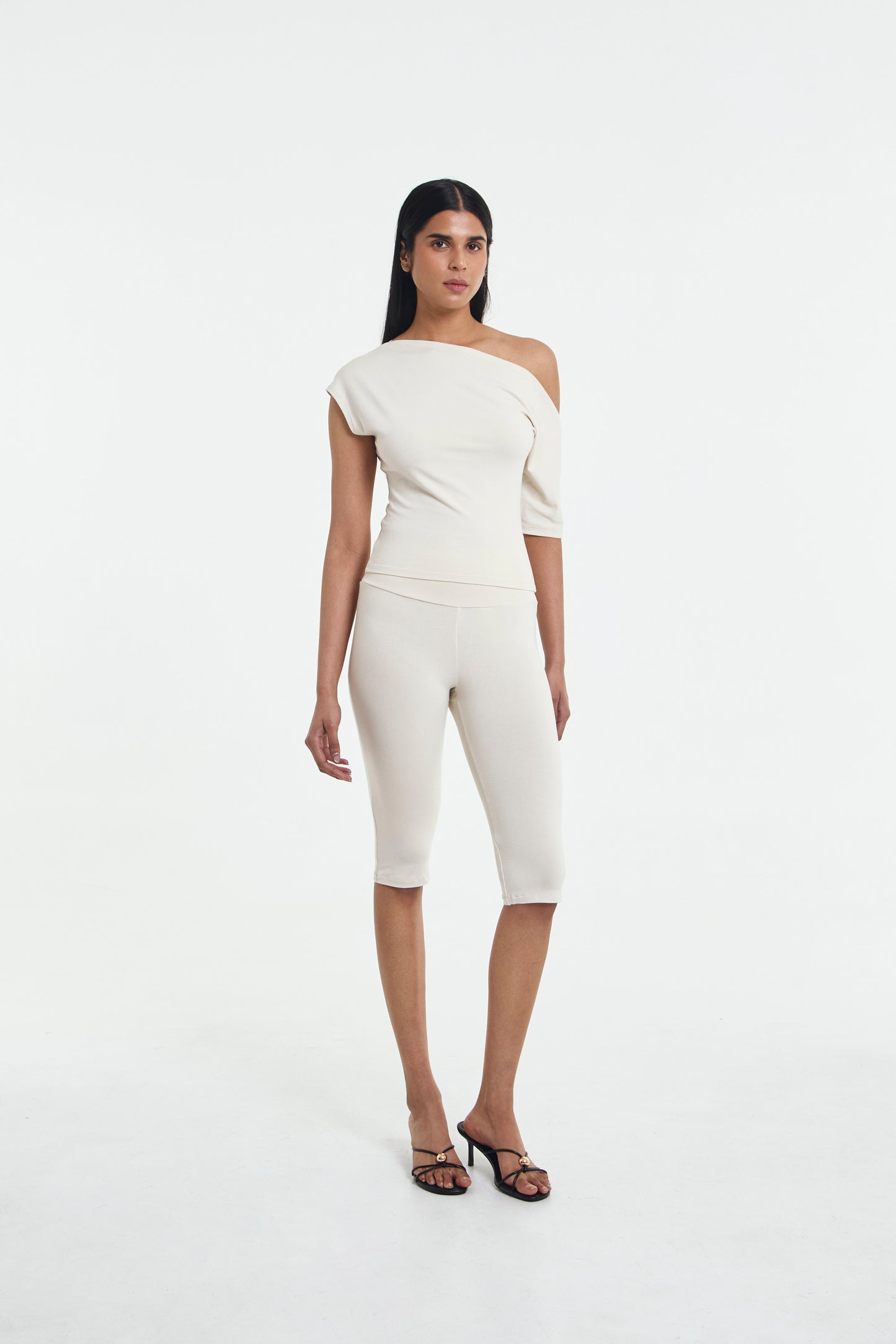 Beatrice Capri Pants