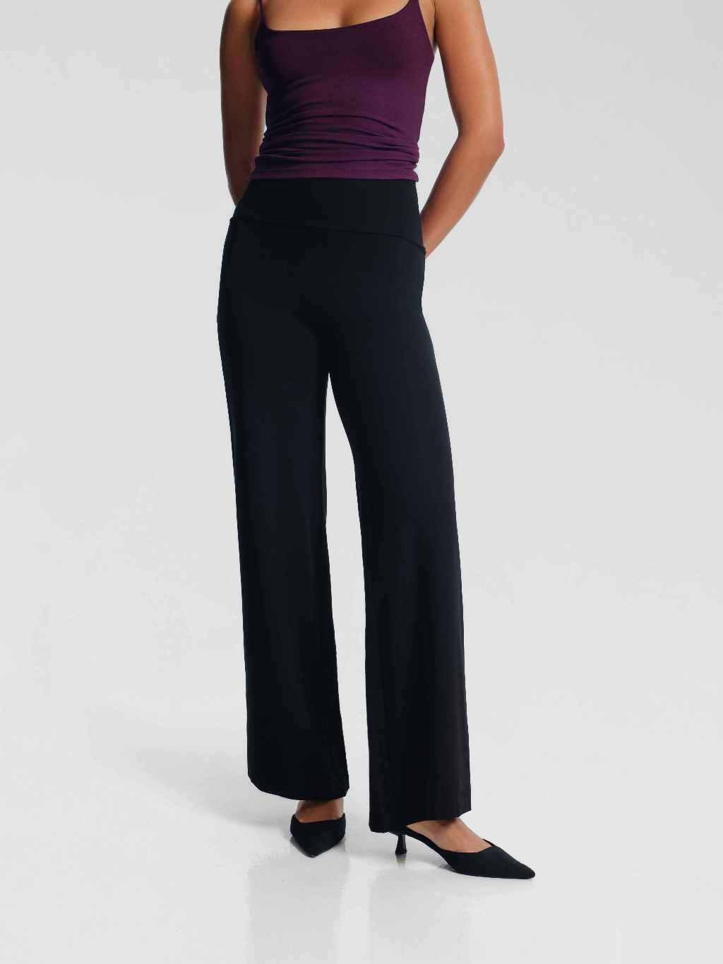 GOENA Bella Relaxed Pants