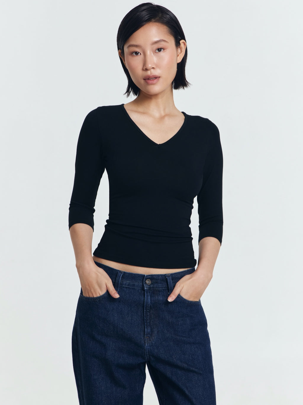 Camille Quartersleeve V-Neck Top