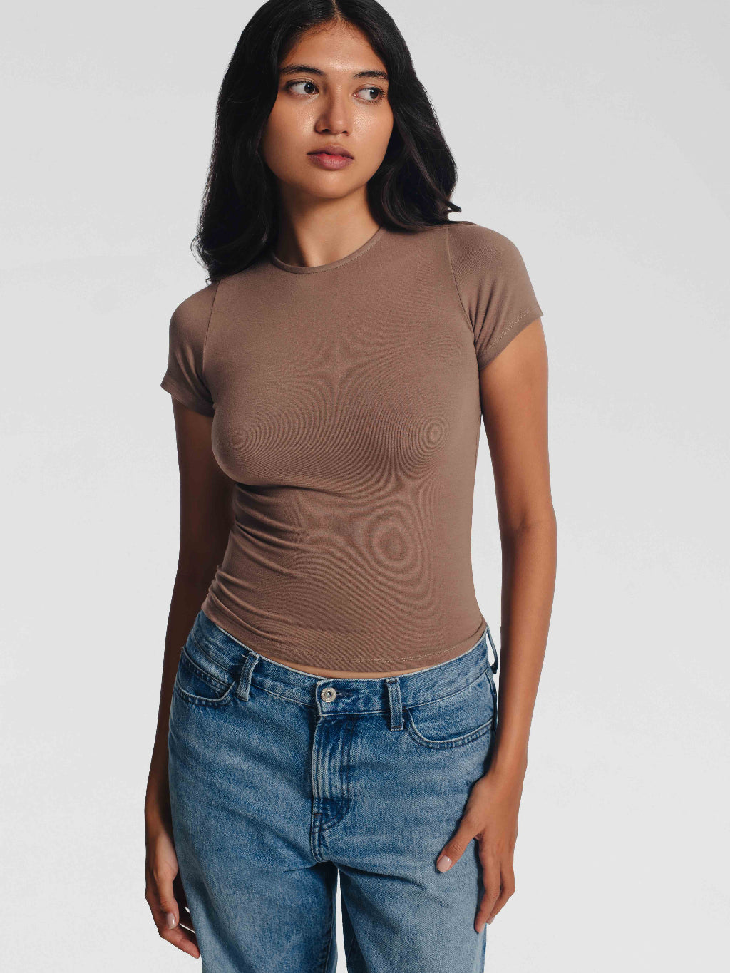 GOENA Norah Fitted T-Shirt