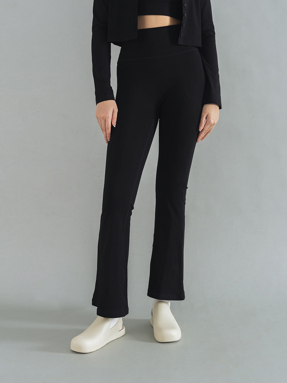 Hannah High-Waist Flare Legging