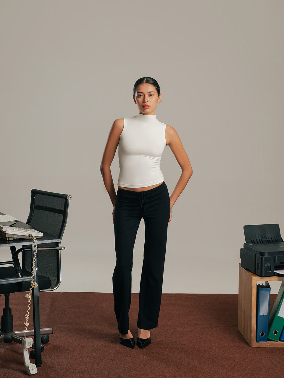Mira Mock Neck Sleeveless Fitted Top